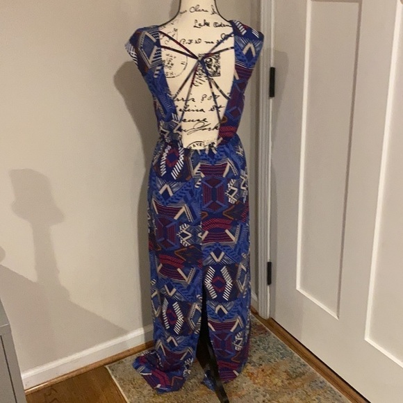 Everly Maxi Dress Size Small - Picture 4 of 8